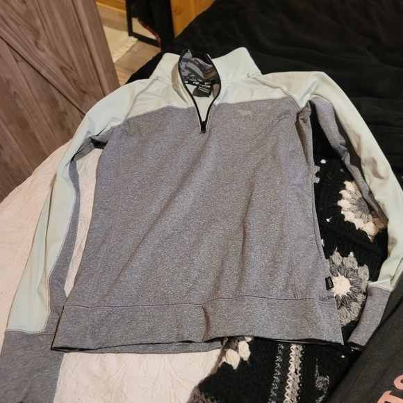 PINK Victoria’s Secret Athleisure Running Jacket 1/4 Zip Mint Green Gray Medium - Picture 2 of 7